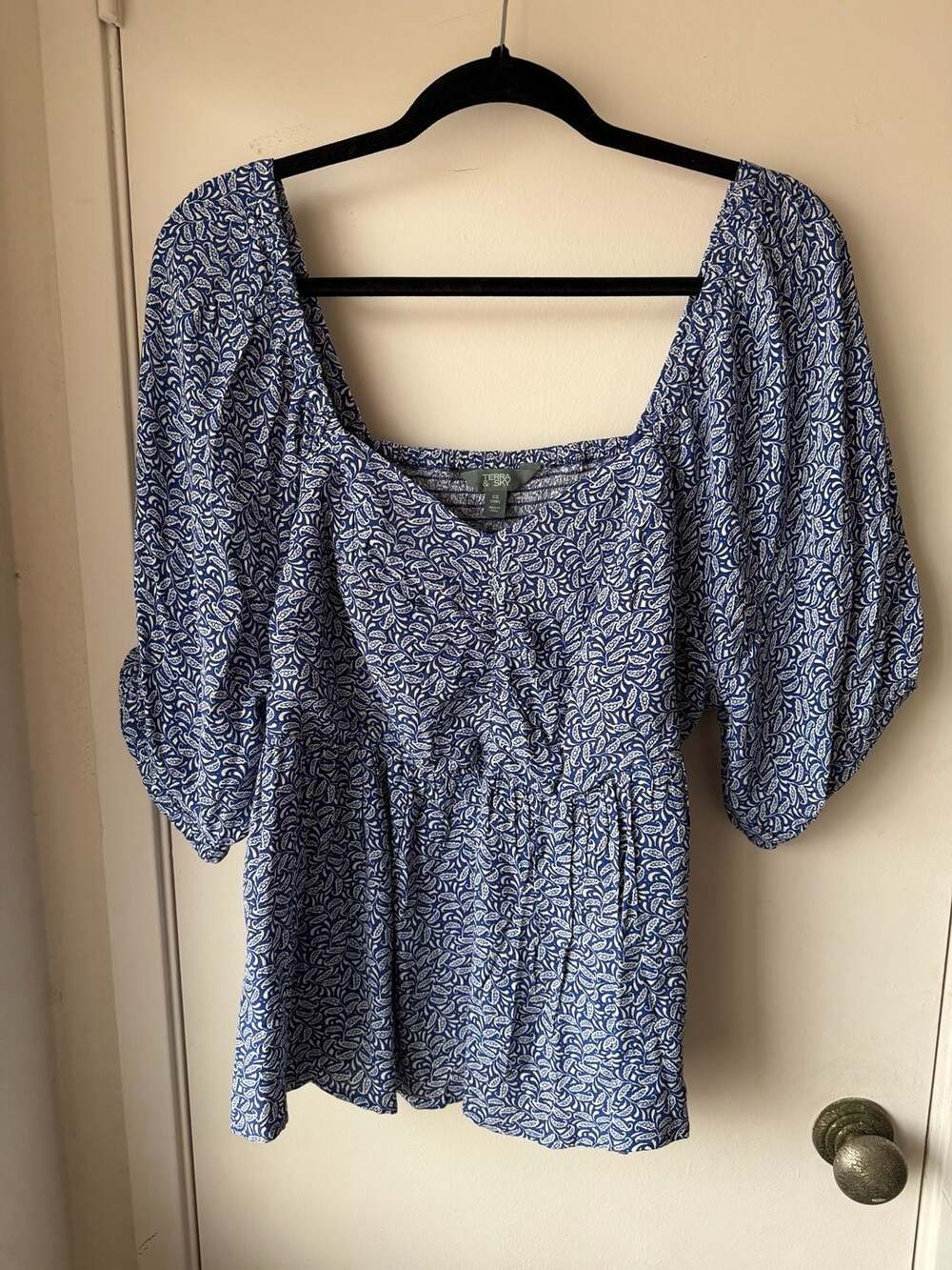 Terra & Sky Floral Puff Sleeve Peplum Top Size 0X (14W) Blue Viscose